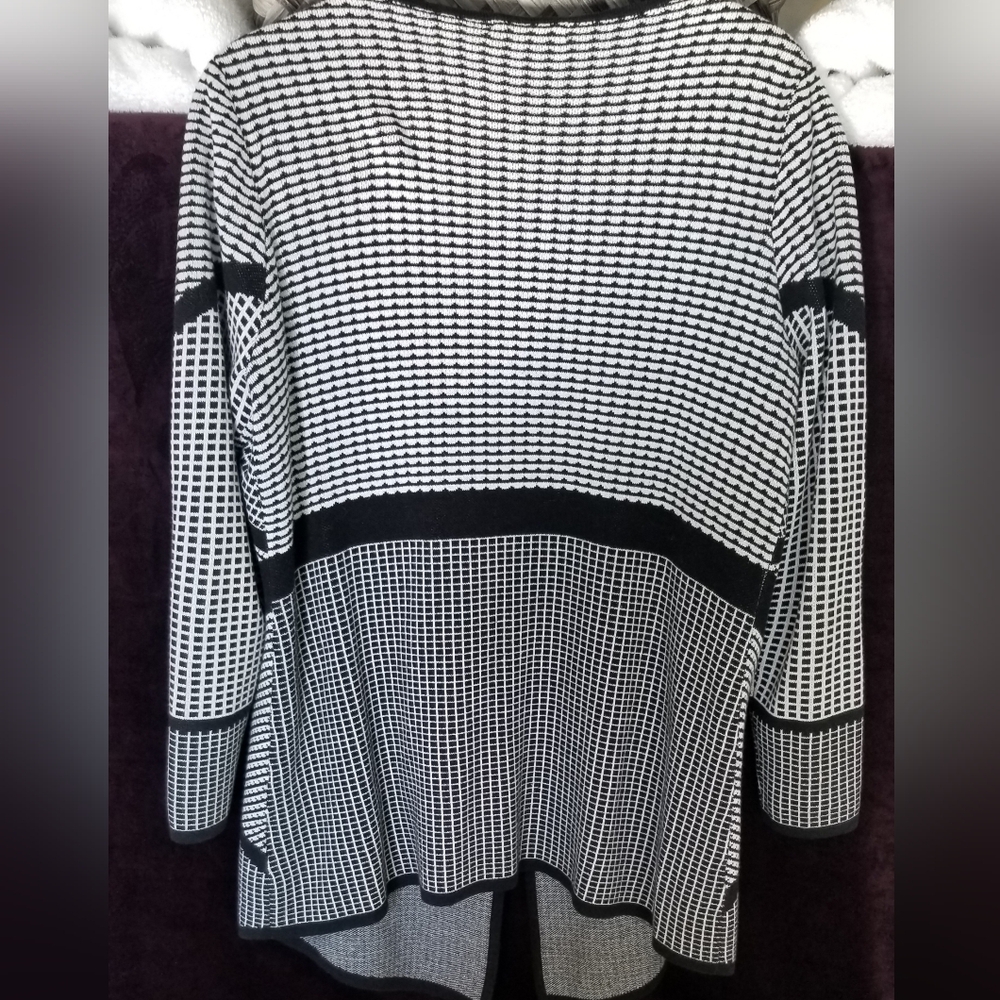 Bellini Black&White Geometric Pattern Open Front Cardigan.60%Cotton 40%Viscose - Picture 4 of 4